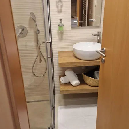 Apartmaji Z Fizine Apartment *